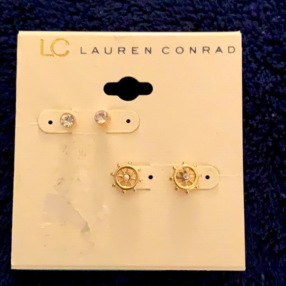 Lauren Conrad nautical earrings - Picture 1 of 3